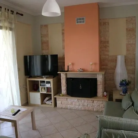 Periklis Madytos 1st Floor Independent House * Nea Madhitos